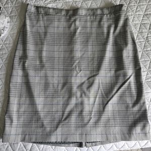 Banana Republic Windowpane Plaid Skirt